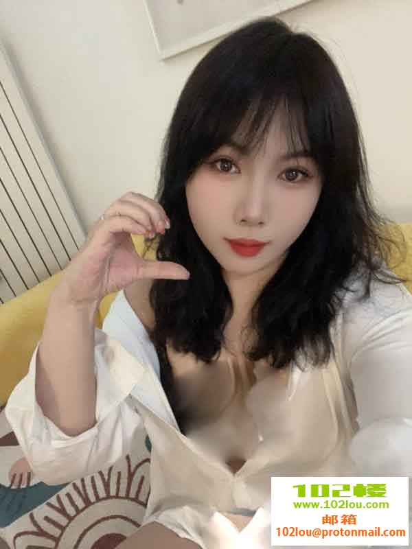 214105anh20xpktpu2ns0k.jpg