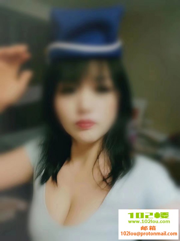 013800y1urs878o7brw1bi.jpg