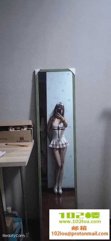 151009vlasl053b0305tsg.jpg
