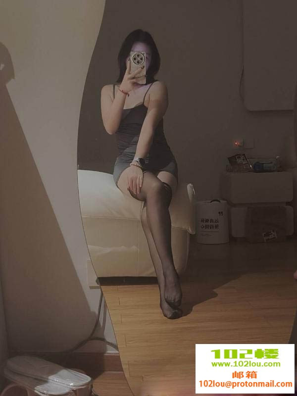 231902c9s9l2xsjclnggxq.jpg