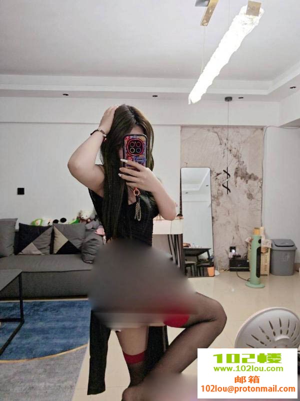225130zmmm44qhjbqfxmxm.jpg