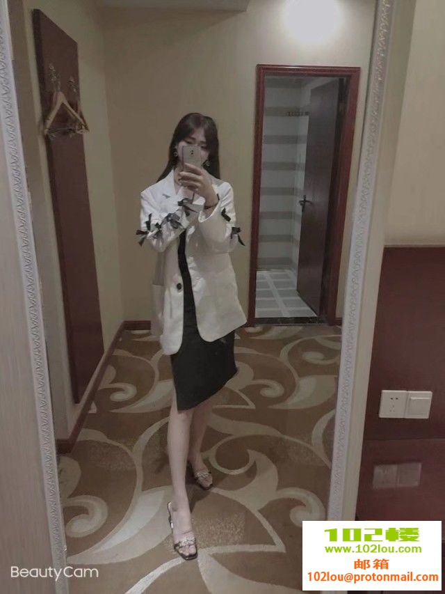 155312rvyevmwsjy0wfxwm.jpg