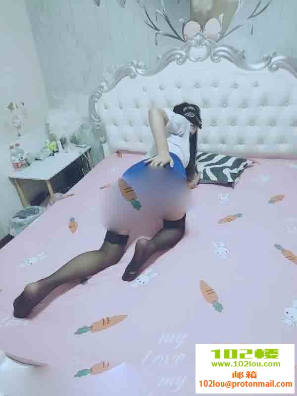 164530zcg14g4mew27bcbe.jpg