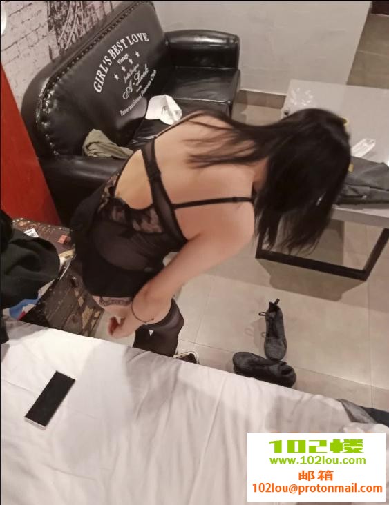 110024g73999xuqyu7dy9y.png