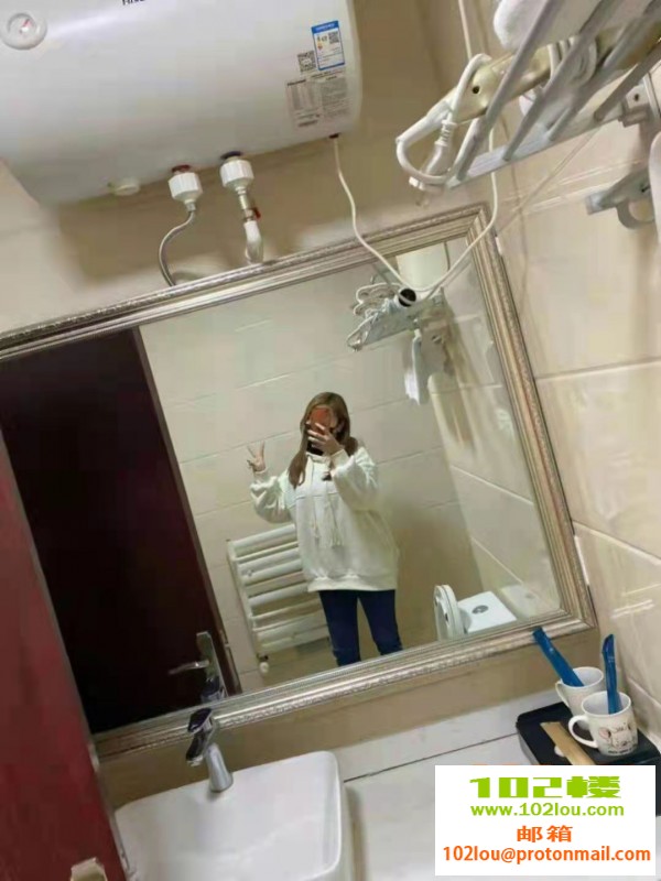 155626r5q7bst5fzsocbs7.jpeg