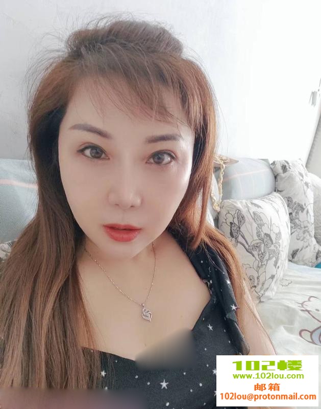 152731bj1f0kfwg20imxcf.jpg