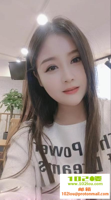 023128mvzu781li983pjrz.jpg