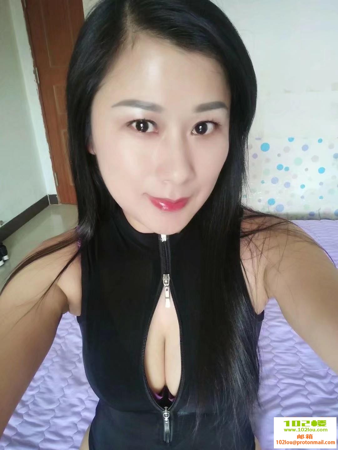 215542lj6r11c03m3fsb7f.jpg