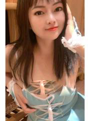 140656uyhyyahylhz44d4c.jpg