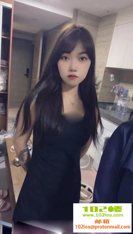 145638j0m00xppoo3pp0ei.jpeg