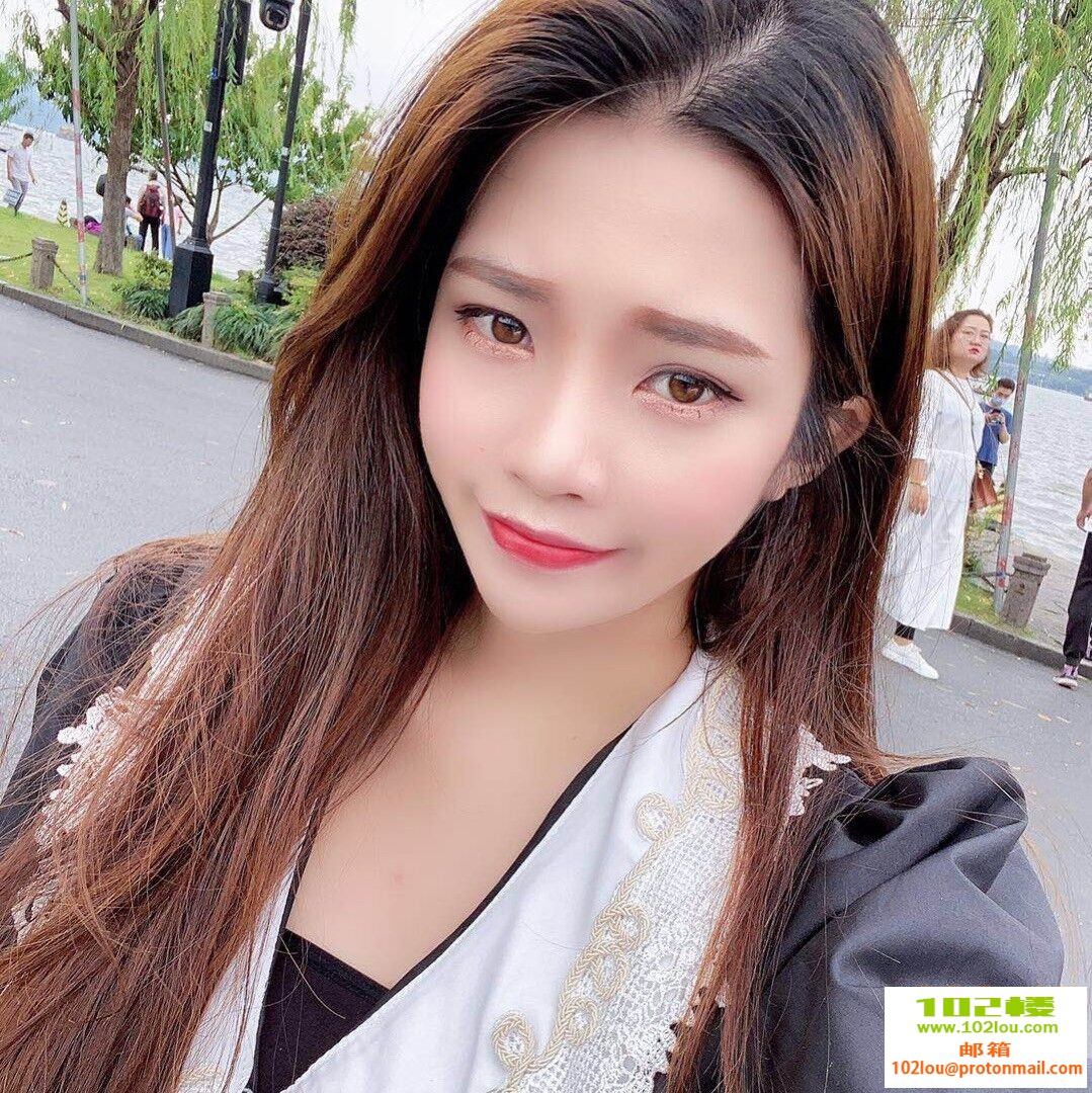 160737sv3ove166dcdlf71.jpg