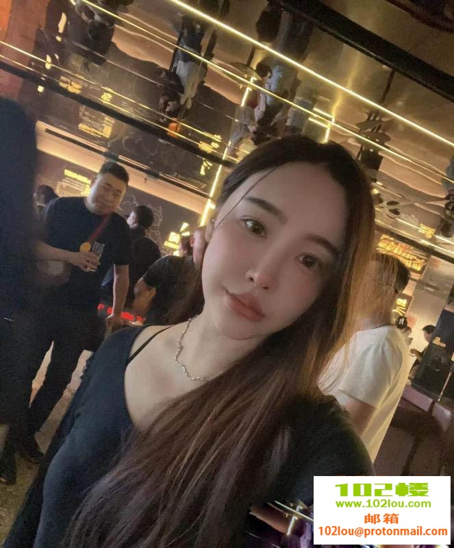 010744d5qmdhg556drg57u.jpg