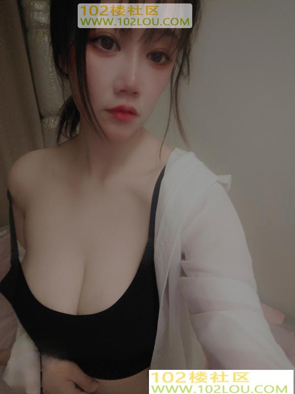 b0a40f18-4e36-429d-b6c2-e8c8d0f5eae2.jpg