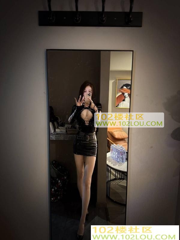 210ce364-ce3e-4a59-9fc4-bbb7786cb327.jpg