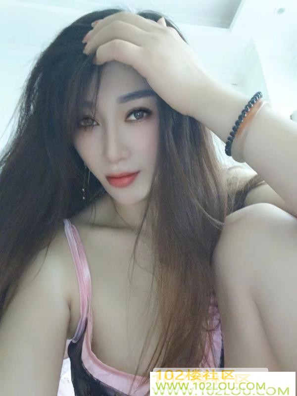 0d48441d-3393-46ee-ab5f-74b0454ceb84.jpg