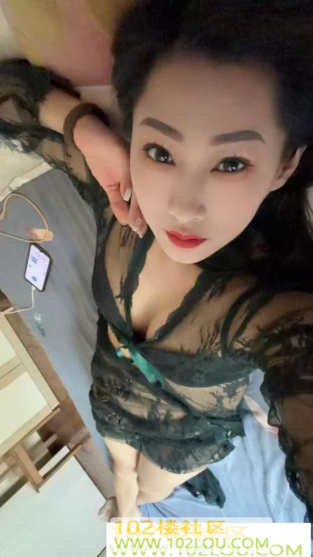 1e036ba4-9edc-463f-b9e5-8f40e5b53bc4.jpeg
