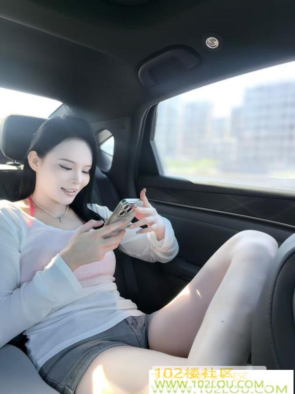70f4cae1-d71e-4062-82c8-760914e09db6.jpg