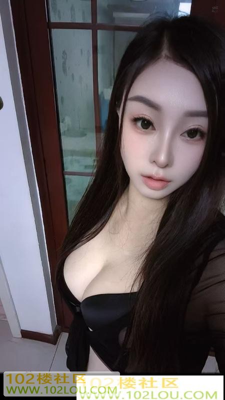 8e9e9e0e-22c8-44f3-87a4-b35eb3d48ba3.jpg