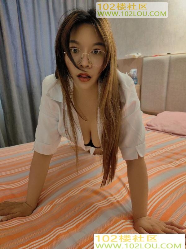 6fef50a3-0c26-4e41-a387-fe3ff7277097.jpg