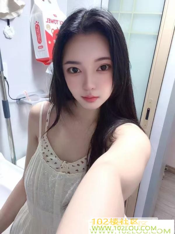 077b2d34-e7fe-40c0-b7b1-cefcb24235ba.jpg