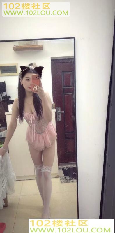 d8fab79e-98ca-4160-b714-743c592cfac8.jpg