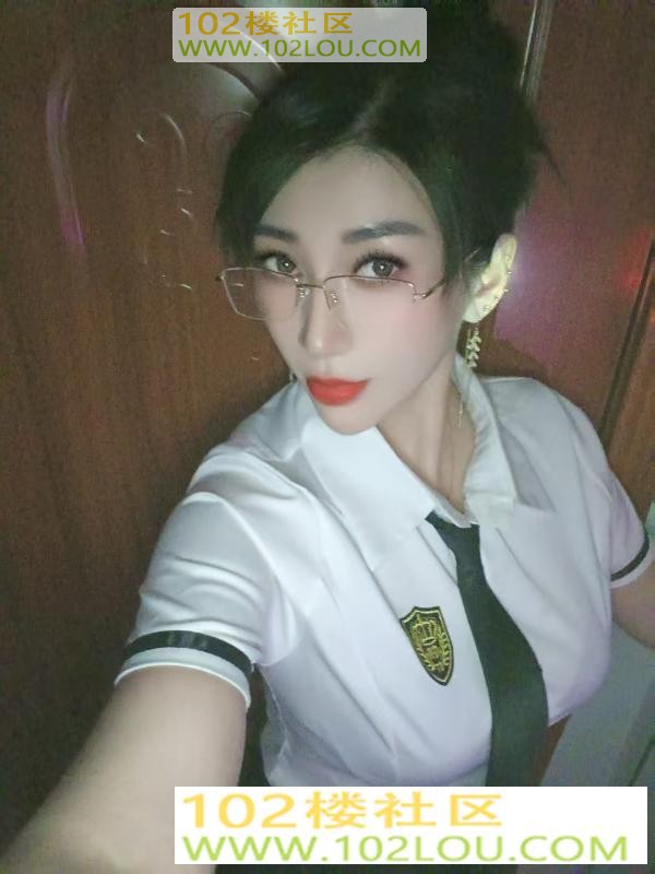 6c0a604b-eb1c-4243-ba61-2f0bd1ee0bcf.jpg