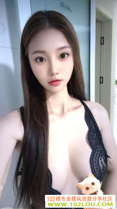 f4e89a7c-f7e1-4b07-a94c-6e9c9beb1dbf.jpg