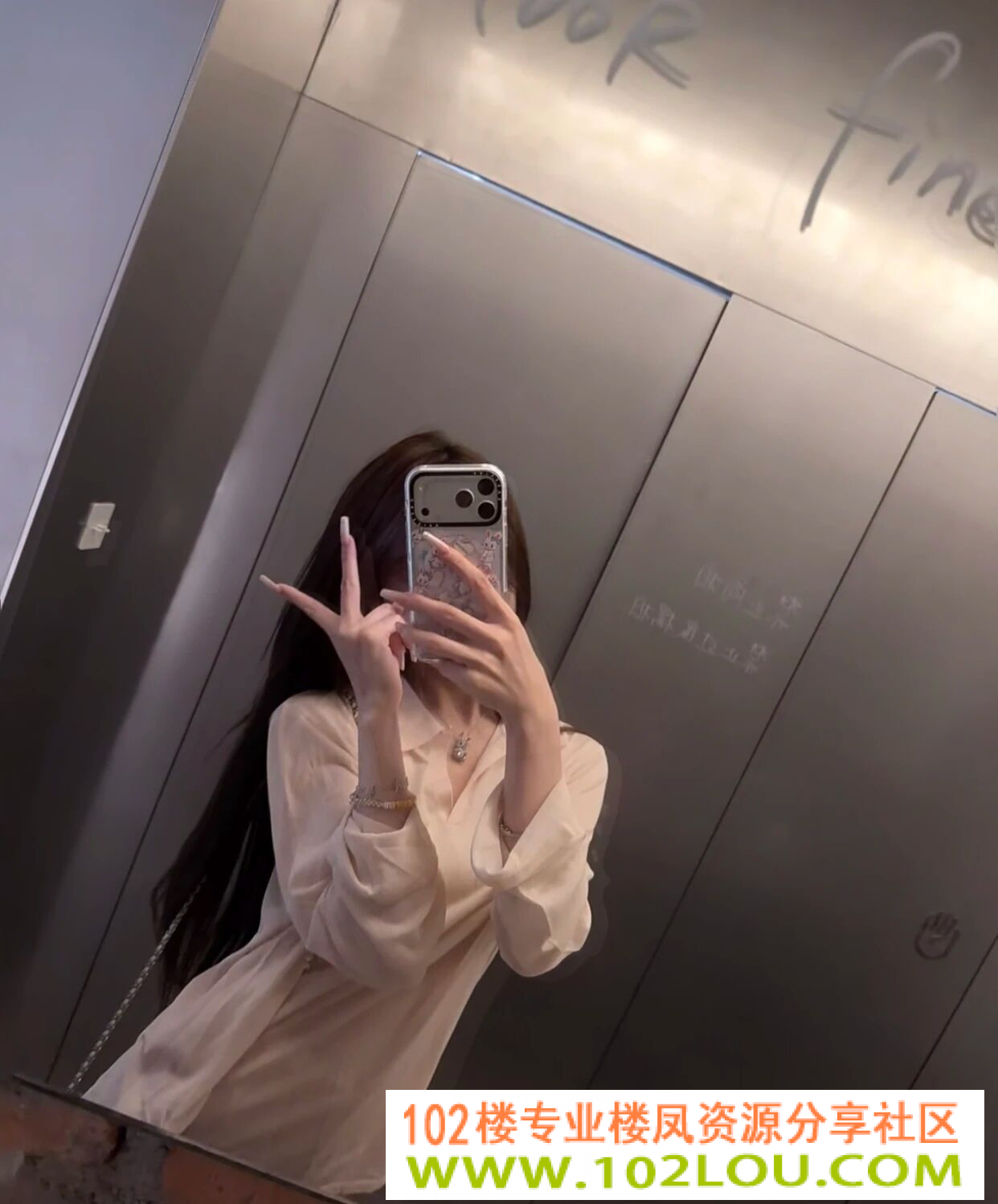 D8C44555138DB6902D3497F94135BD43.png